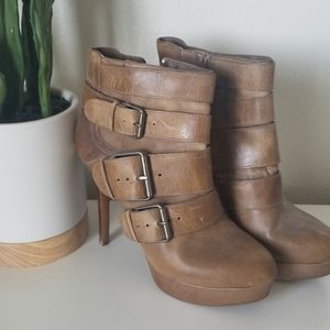 Gianni Bini Size 8.5 Stiletto Leather Ankle Boots
